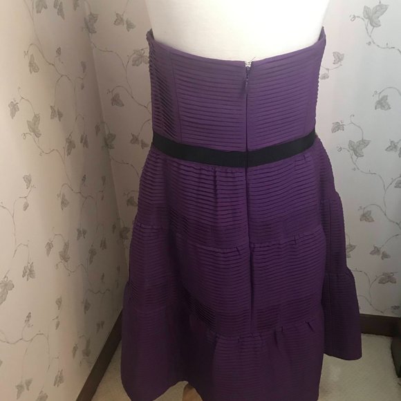 LIKE NEW - BCBGMAXAZRIA Purple Dress with optional straps - Size 10 - Picture 4 of 6